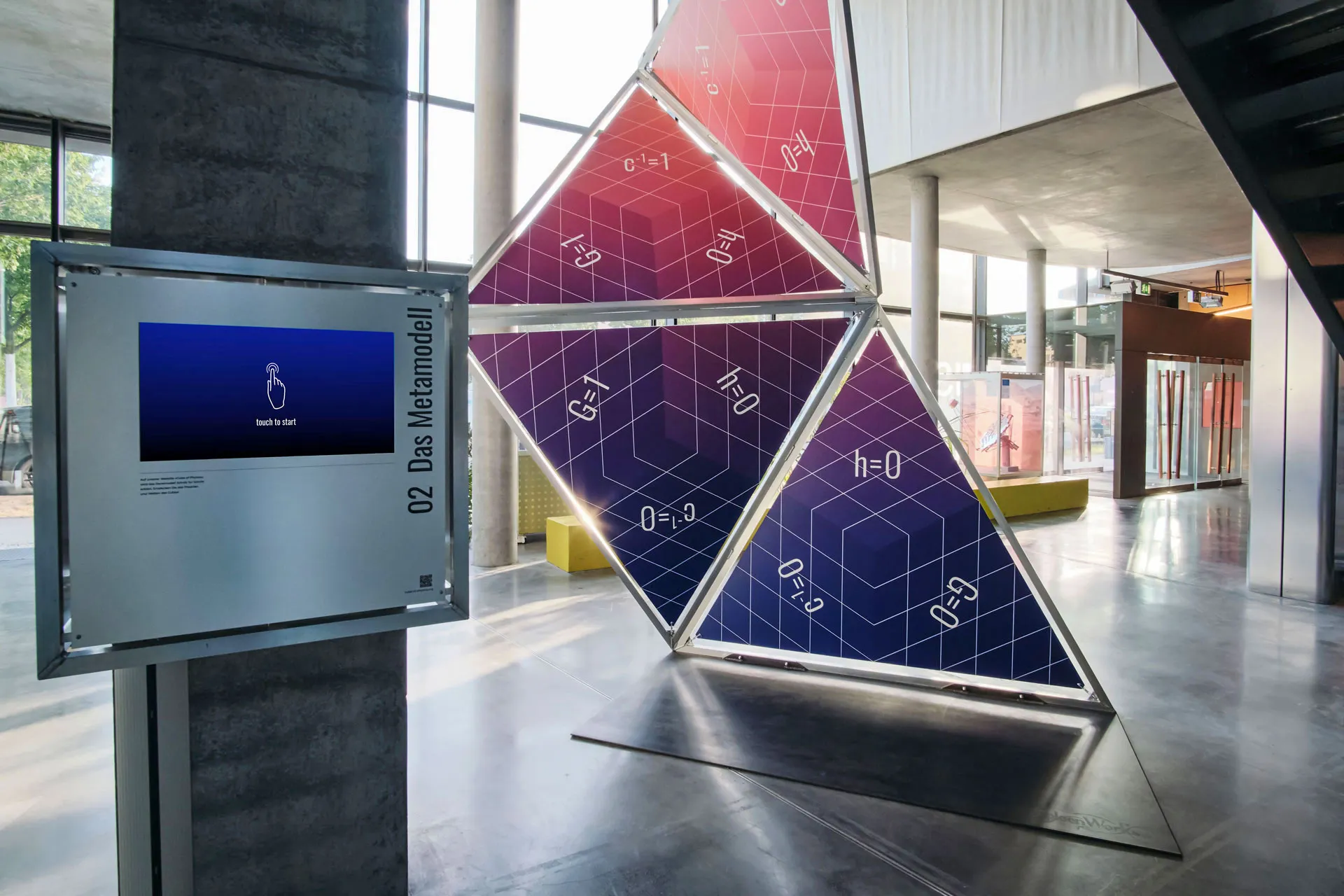 studio-gid_cube-of-physics_06